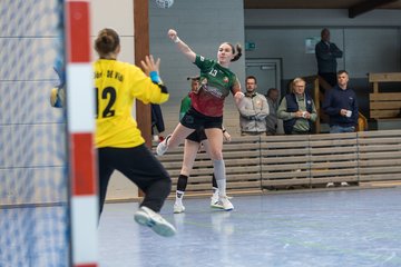 Bild 192 - wBJ HSG Kremperheide/Muensterdorf - HSG Joerl-Doppeleiche Vioel : Ergebnis: 34:23
